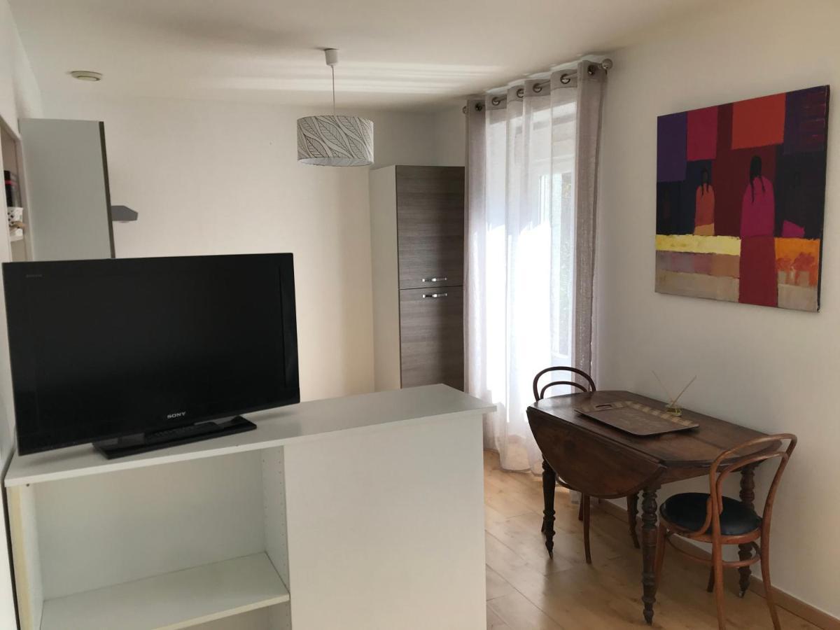 Grand Studio Manon En Coeur De Ville Pour 2 P Bort-les-Orgues Exterior foto